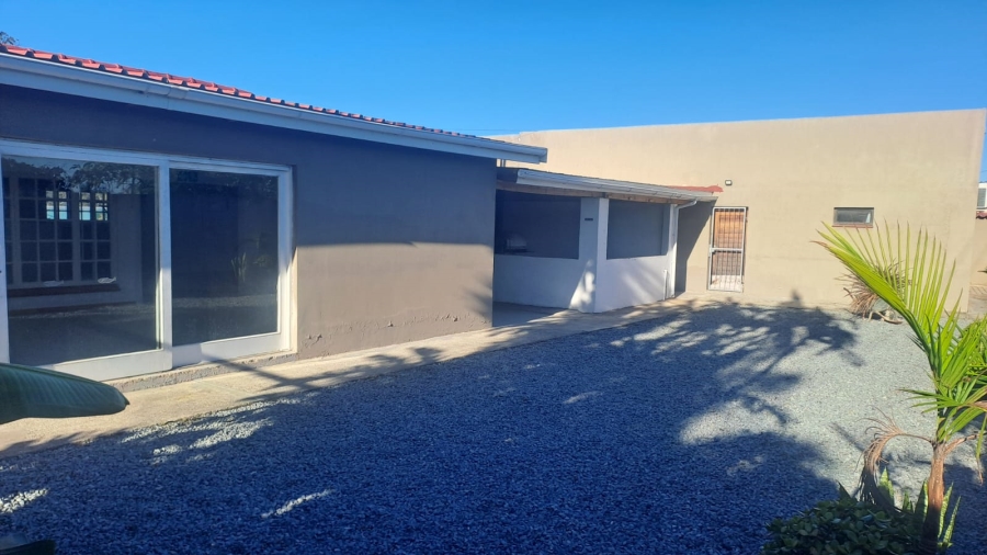  Bedroom Property for Sale in Gonubie Eastern Cape